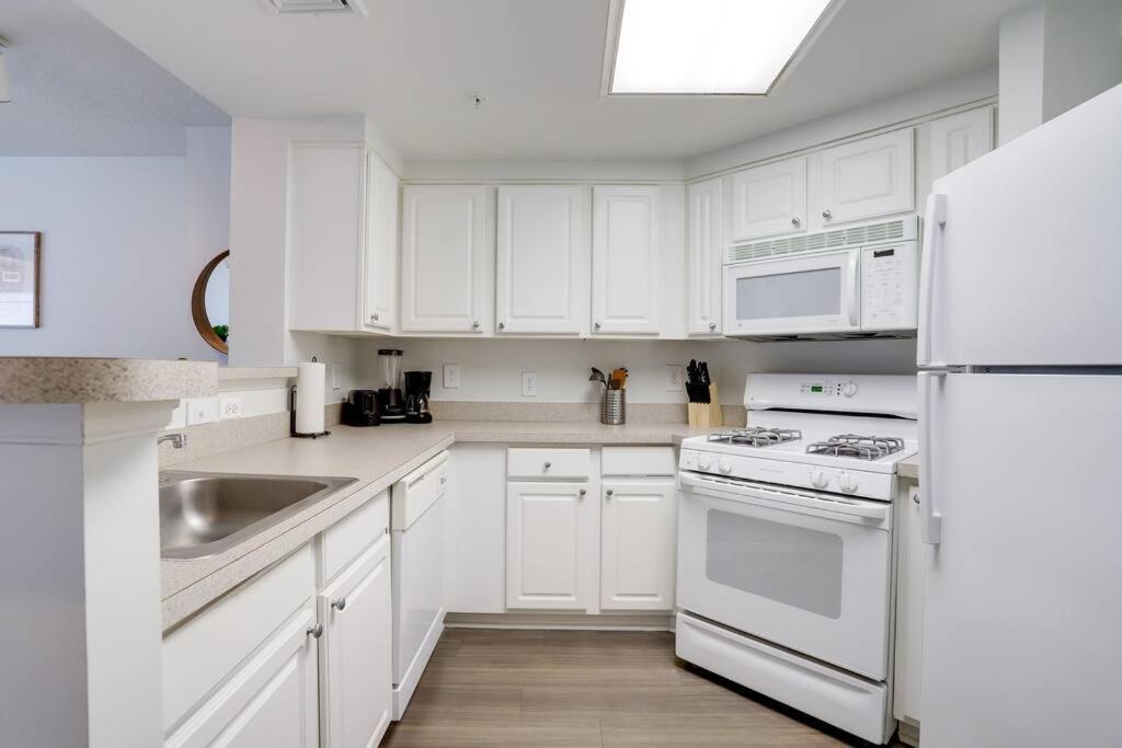 Bright Apartment Walk To Ballston Metro Arlington Buitenkant foto