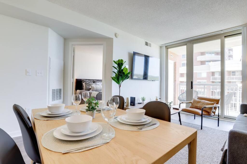 Bright Apartment Walk To Ballston Metro Arlington Buitenkant foto